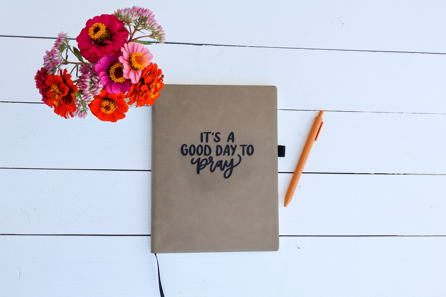 Good day to pray | leather notebook