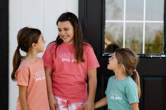 Jesus Loves You | YOUTH tee