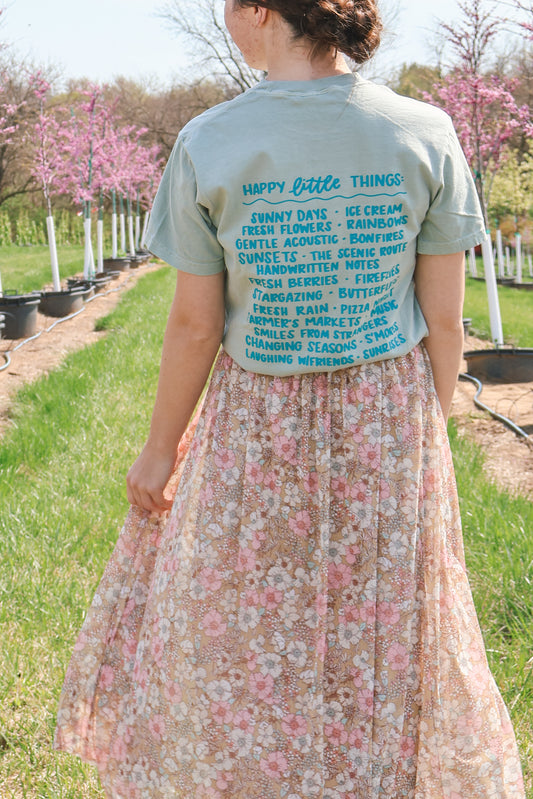 Happy Little Things | handlettered t-shirt