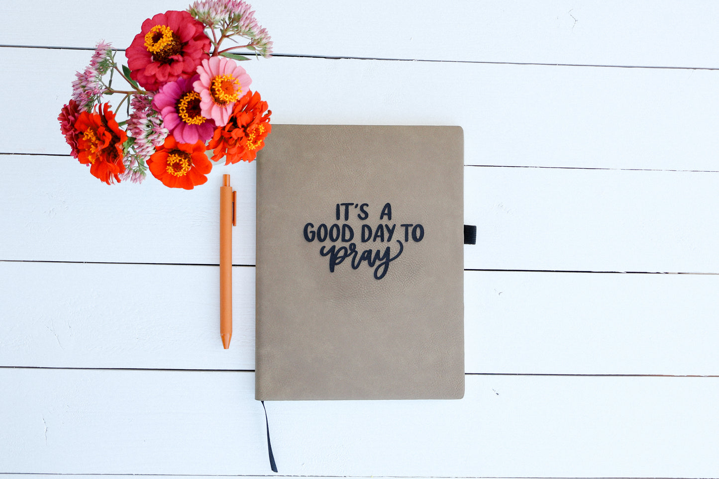 Good day to pray | leather notebook