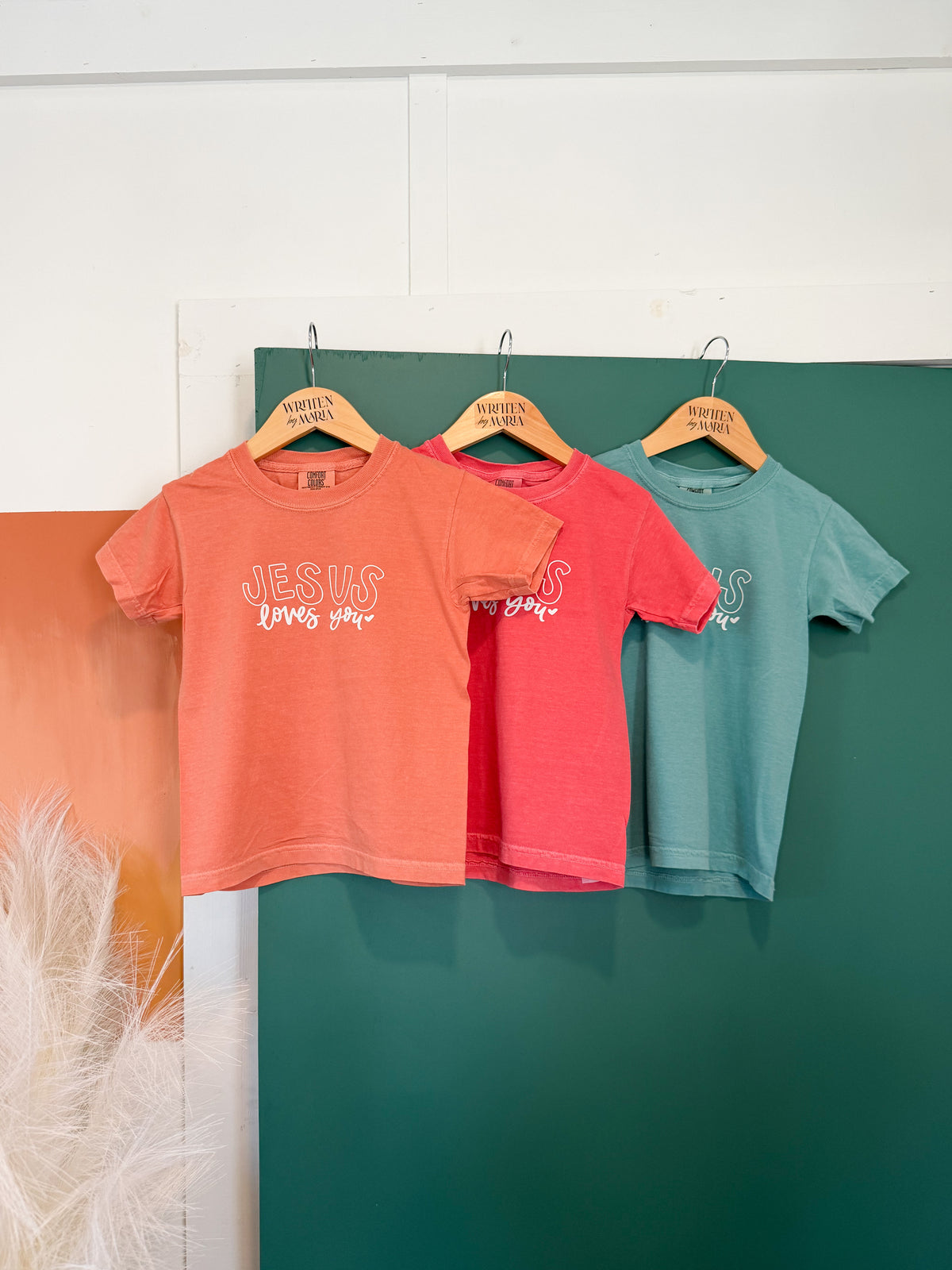 Jesus Loves You | YOUTH tee