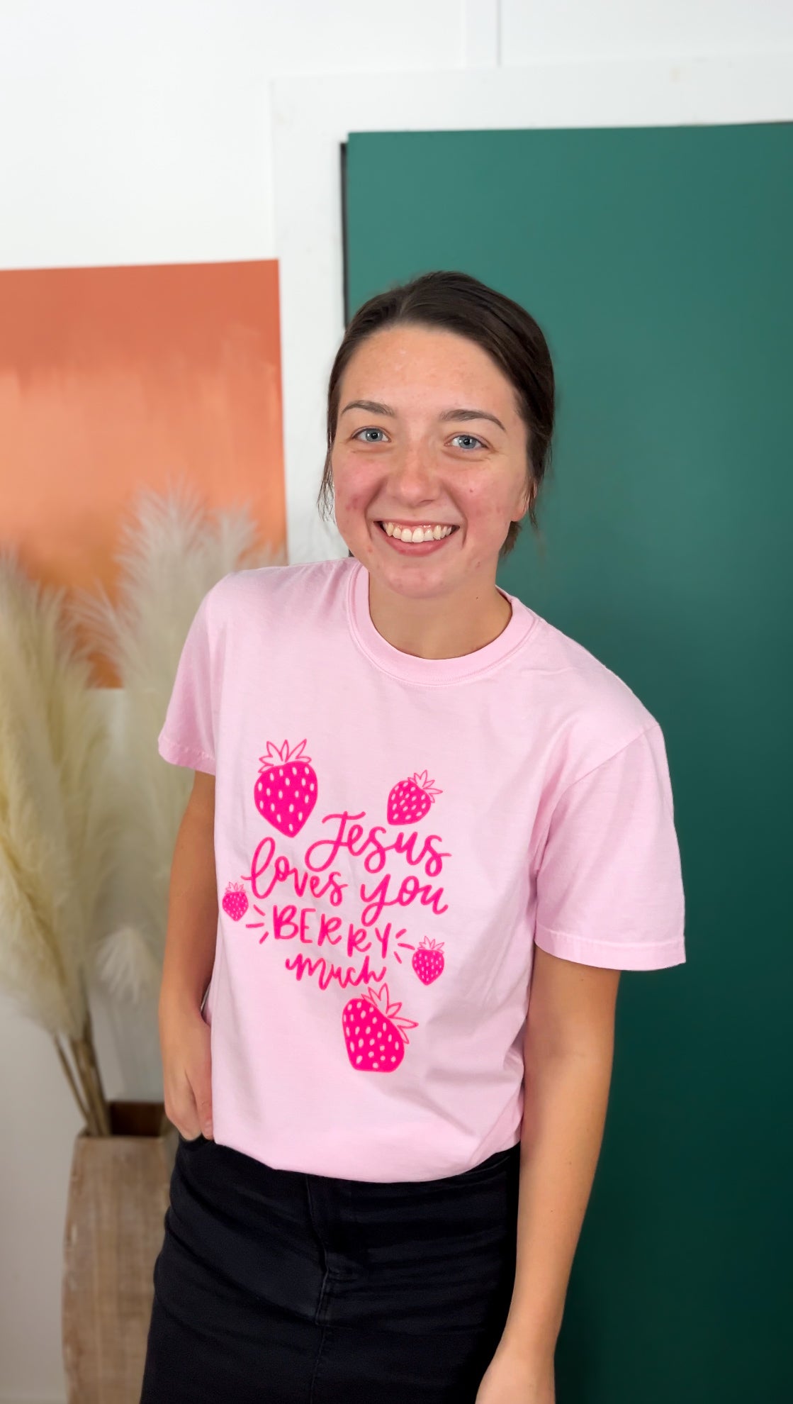 Jesus loves you berry much | ADULT tee